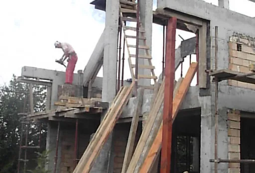 Строителсво на къща в  Добрич