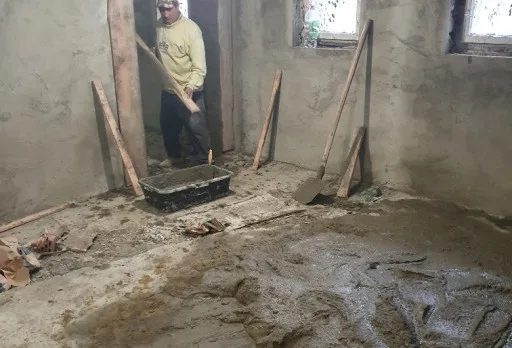 Bau- und Reparaturarbeiten in einem Verwaltungsgebäude in Balchik
