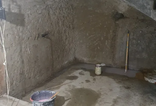 Bau- und Reparaturarbeiten in einem Verwaltungsgebäude in Balchik