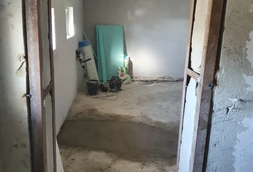 Bau- und Reparaturarbeiten in einem Verwaltungsgebäude in Balchik