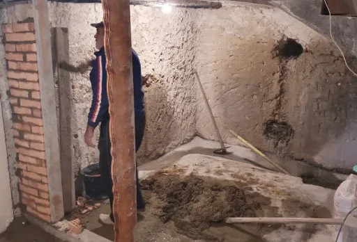 Bau- und Reparaturarbeiten in einem Verwaltungsgebäude in Balchik