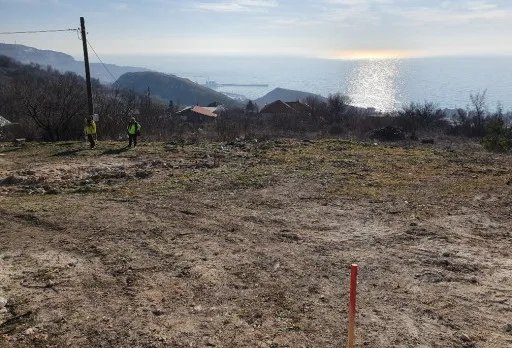 Модерна вила с плосък покрив в Балчик