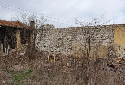 Събаряне на стари сгради и почистване на строителна площадка до Варна