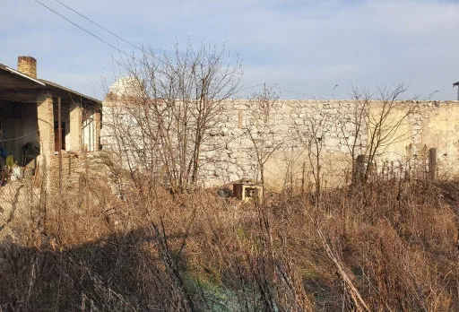 Събаряне на стари сгради и почистване на строителна площадка до Варна