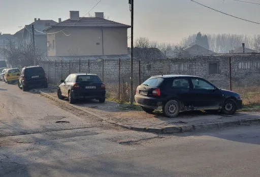 Събаряне на стари сгради и почистване на строителна площадка до Варна