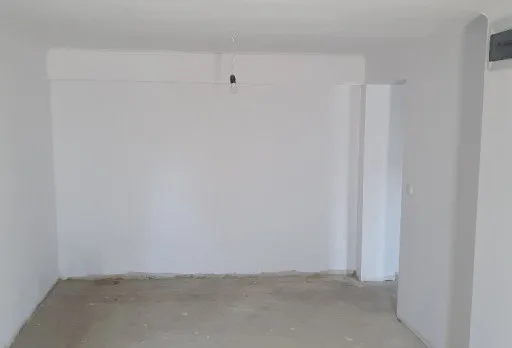 Bau- und Reparaturarbeiten in einem Verwaltungsgebäude in Balchik
