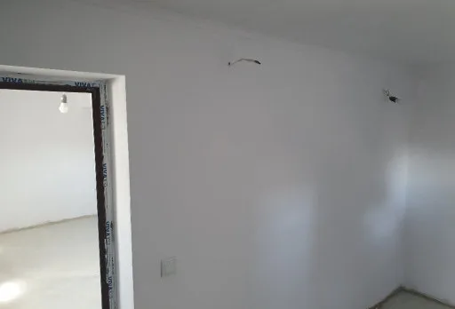 Bau- und Reparaturarbeiten in einem Verwaltungsgebäude in Balchik