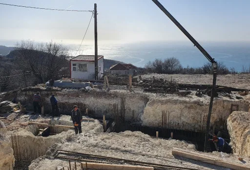 Модерна вила с плосък покрив в Балчик