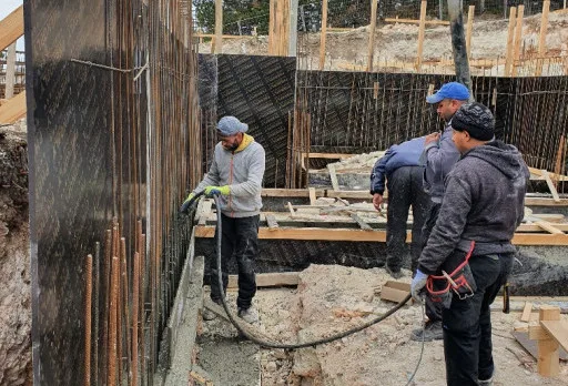 Модерна вила с плосък покрив в Балчик