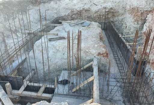 Модерна вила с плосък покрив в Балчик