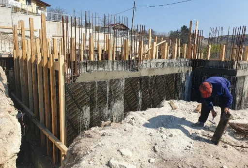 Модерна вила с плосък покрив в Балчик