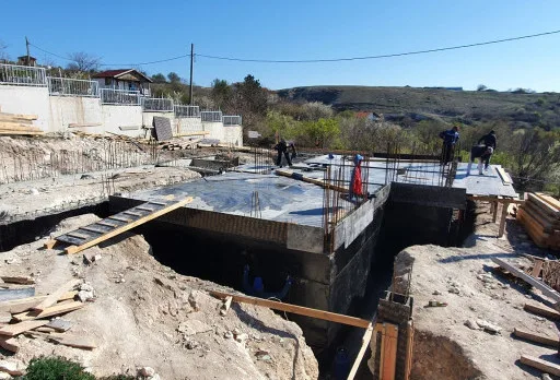 Модерна вила с плосък покрив в Балчик