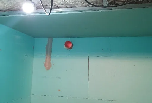 Reparaturarbeiten im Duschraum einer Wohnung in Varna