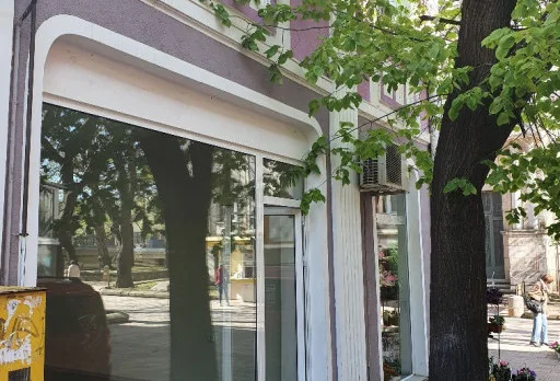 Renovierung von Geschäften und Büros in einem historischen Haus in Dobrich