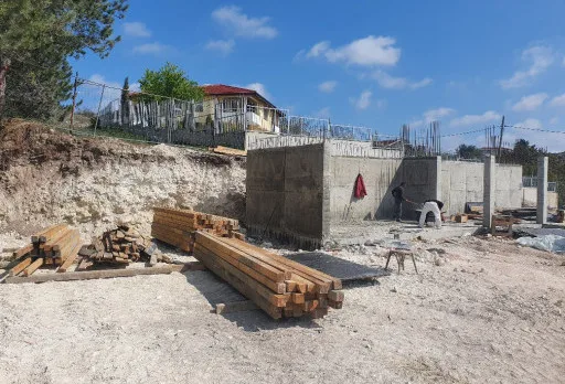 Модерна вила с плосък покрив в Балчик