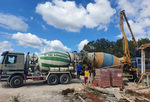 Модерна вила с плосък покрив в Балчик