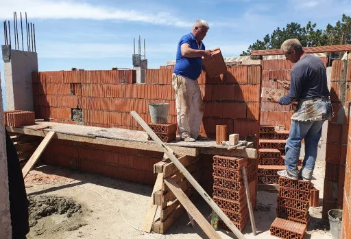 Модерна вила с плосък покрив в Балчик