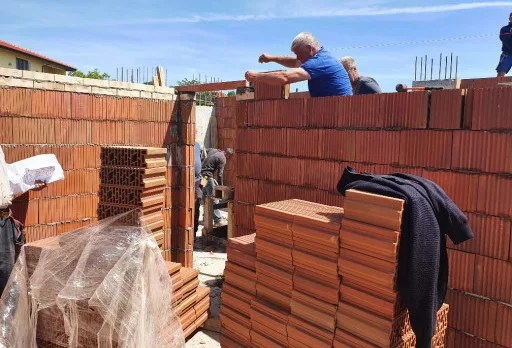 Модерна вила с плосък покрив в Балчик