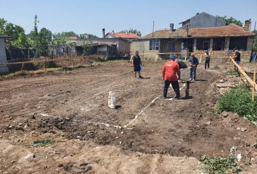 Двуетажна къща с паркомясто – с. Тополи, Варна