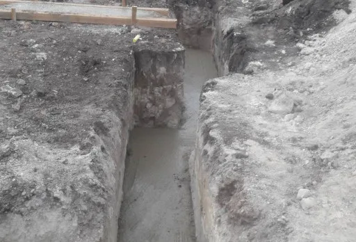 Двуетажна къща с паркомясто – с. Тополи, Варна