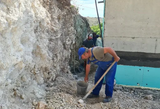 Модерна вила с плосък покрив в Балчик