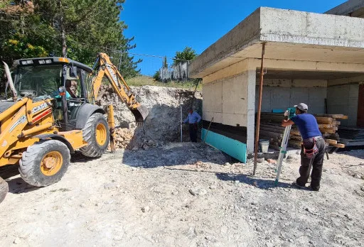 Модерна вила с плосък покрив в Балчик