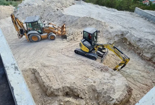 Строителство на басейн в Балчик