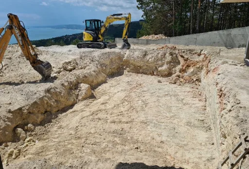 Строителство на басейн в Балчик