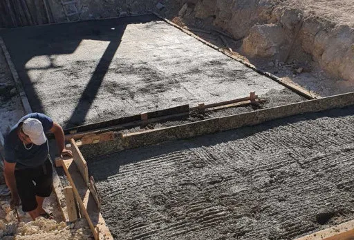 Строителство на басейн в Балчик