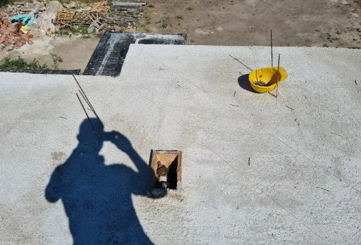 Двуетажна къща с паркомясто – с. Тополи, Варна