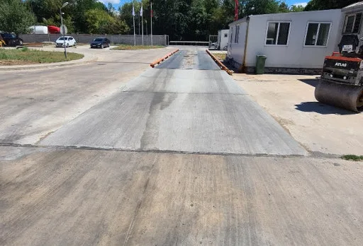 Ремонтни работи и иконостас в мелница в Генерал Тошево, Добрич