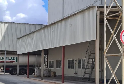 Ремонтни работи и иконостас в мелница в Генерал Тошево, Добрич