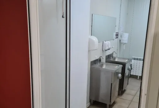 Ремонтни работи и иконостас в мелница в Генерал Тошево, Добрич