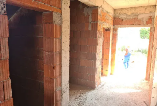 Двуетажна къща с паркомясто – с. Тополи, Варна