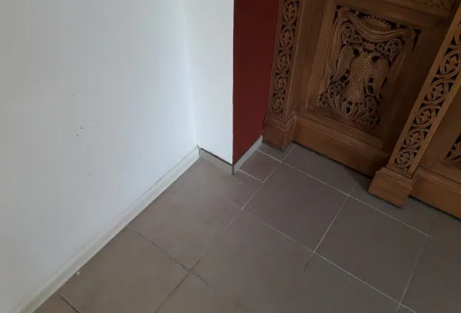 Ремонтни работи и иконостас в мелница в Генерал Тошево, Добрич