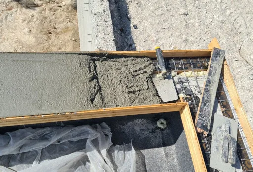 Модерна вила с плосък покрив в Балчик