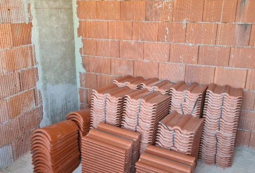 Двуетажна къща с паркомясто – с. Тополи, Варна