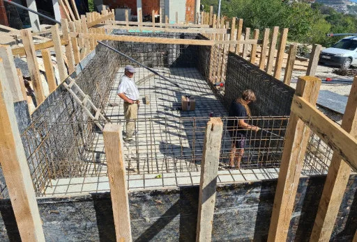 Строителство на басейн в Балчик