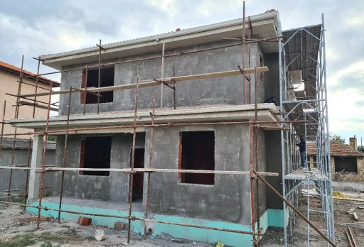 Двуетажна къща с паркомясто – с. Тополи, Варна