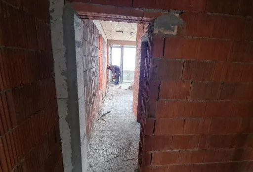 Модерна вила с плосък покрив в Балчик