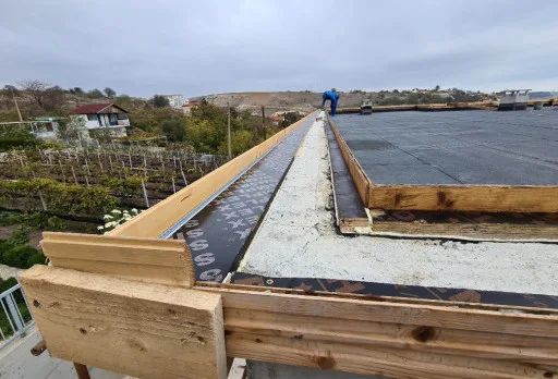 Модерна вила с плосък покрив в Балчик