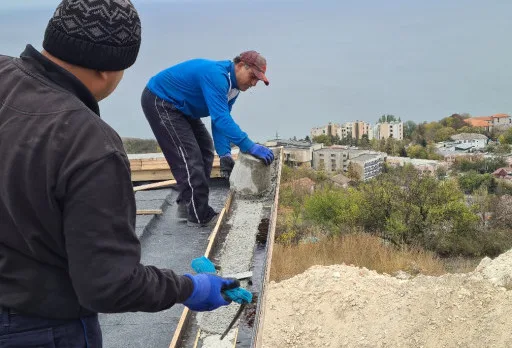 Модерна вила с плосък покрив в Балчик