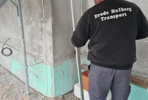 Двуетажна къща с паркомясто – с. Тополи, Варна