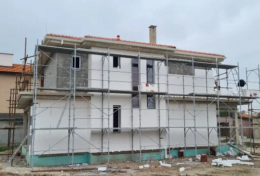 Двуетажна къща с паркомясто – с. Тополи, Варна