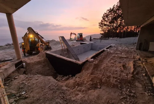 Строителство на басейн в Балчик