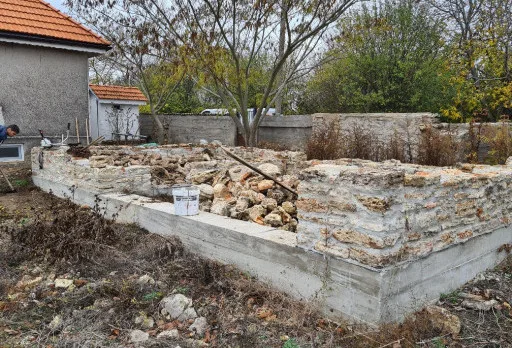 Renovierung eines Hauses im Gebiet Shabla