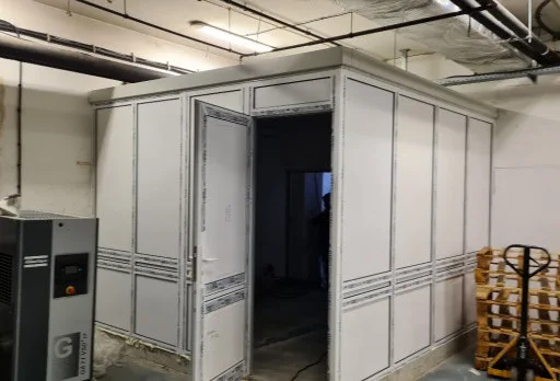 Изграждане на тоалетни в печатница във Варна