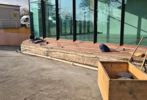 Строителство на основи на печатна машина във Варна