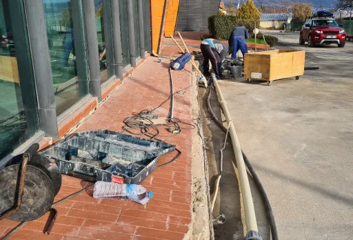 Строителство на основи на печатна машина във Варна