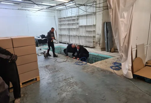 Строителство на основи на печатна машина във Варна